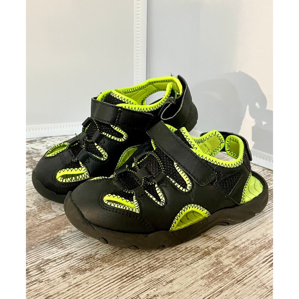 Rugged Outback Kids Sandals Green and Black